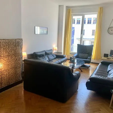 Slaveikov Square 9 Apartment Sofia
