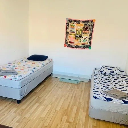 Slaveikov Square 9 Apartment