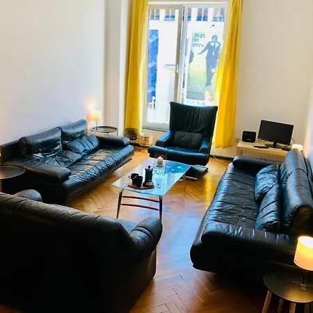 Apartment Slaveikov Square 9 Sofia